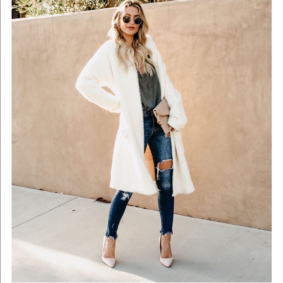 KRISTINE Fuzzy Oversized Long Cardigan - Picture 4 of 8